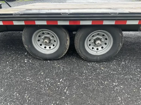 2021 Quality 8.5 x 24 Gooseneck Equipment Trailer - Image 3