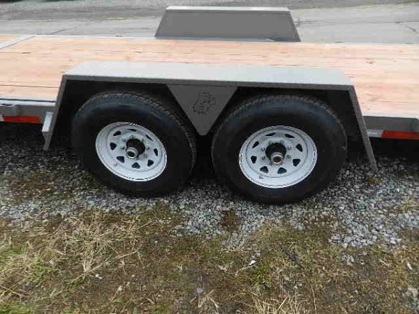 BWise 7 x 22 Low Profile Split Tilt Equipment Trailer - Image 5