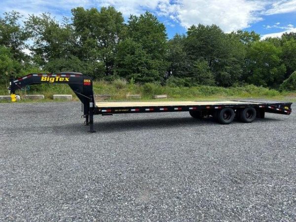 Big Tex 8.5 x 30 Gooseneck Deckover Equipment Trailer – Mega Ramps - Image 3