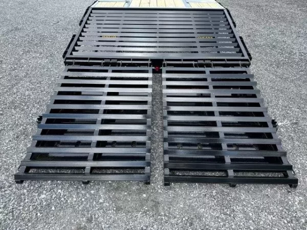 Big Tex 8.5 x 40 Gooseneck Deckover Equipment Trailer – Mega Ramps - Image 9