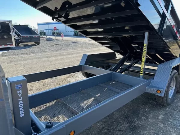 BWise 7 x 16 Gooseneck Dump Trailer – Heavy Duty - Image 3