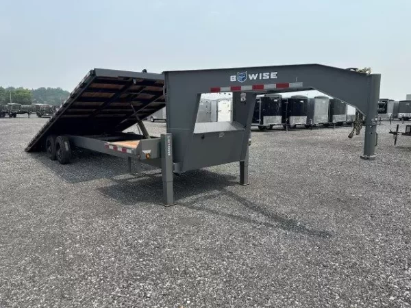 BWise 8 x 28 Gooseneck Deckover Equipment Trailer – Hydraulic Beavertail - Image 6