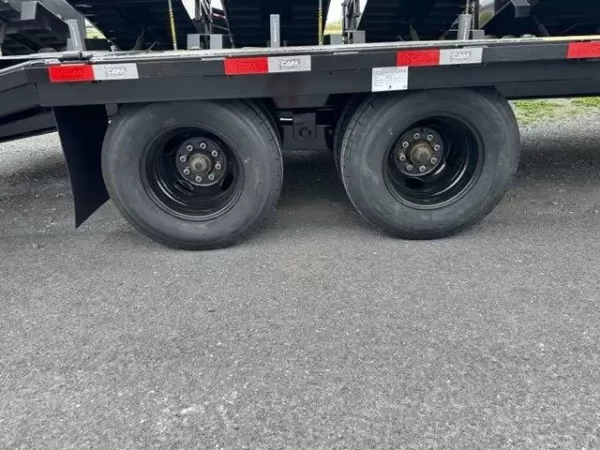 CAM Superline 8 x 25 Deckover Gooseneck Equipment Trailer - Image 2