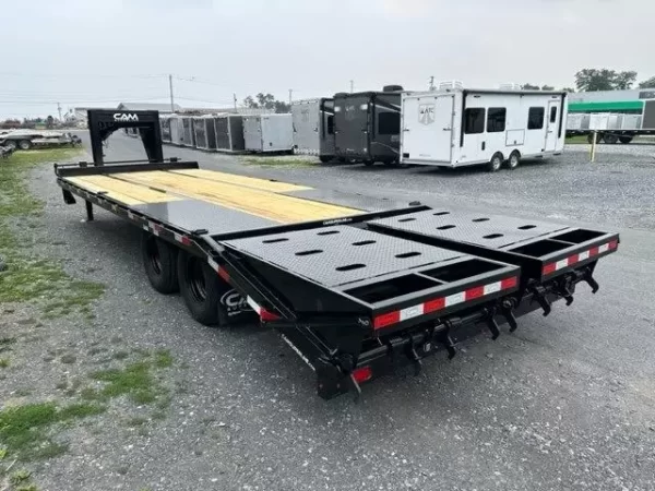 CAM Superline 8 x 25 Deckover Gooseneck Equipment Trailer - Image 3