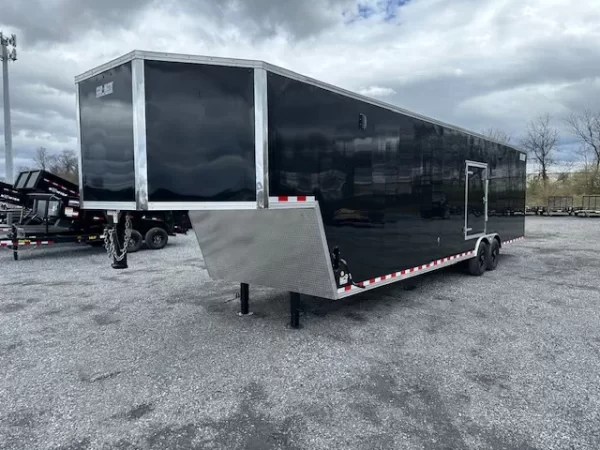 Car Mate 8.5 x 38 Enclosed Gooseneck Trailer Aluminum Wheels - Image 6
