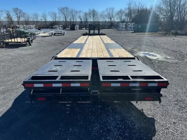 CAM Superline 8 x 40 Deckover Gooseneck Equipment Trailer - Image 8