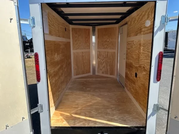 Homesteader 5 x 8 Enclosed V-Nose Cargo Trailer Barn Doors - Image 7