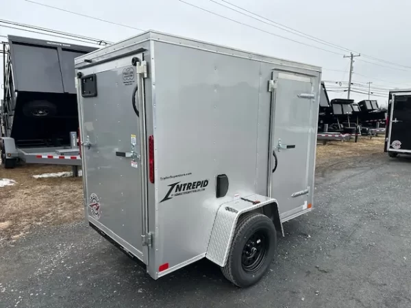 Homesteader 5 x 8 Enclosed V-Nose Cargo Trailer Ramp Door - Image 2