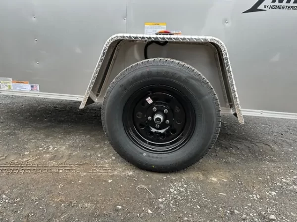 Homesteader 5 x 8 Enclosed V-Nose Cargo Trailer Ramp Door - Image 4