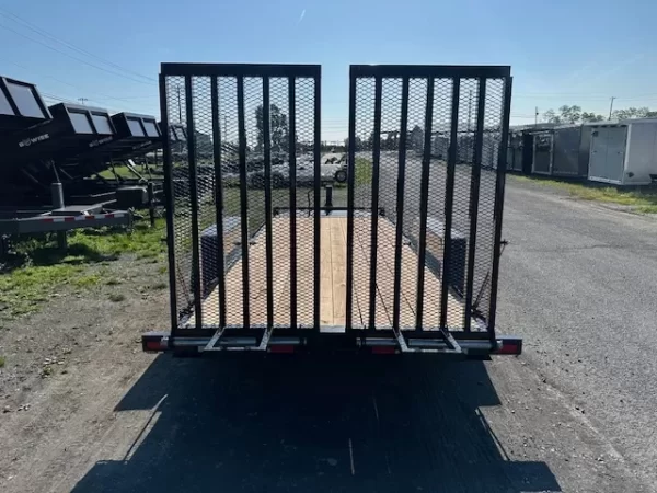 BWise 7 x 18 Low Profile Equipment Trailer – Landscape Ramp - Image 5