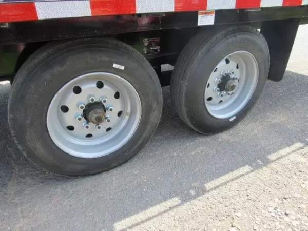 CAM Superline 8 x 24 Deckover Equipment Trailer Power Split Tilt - Image 9