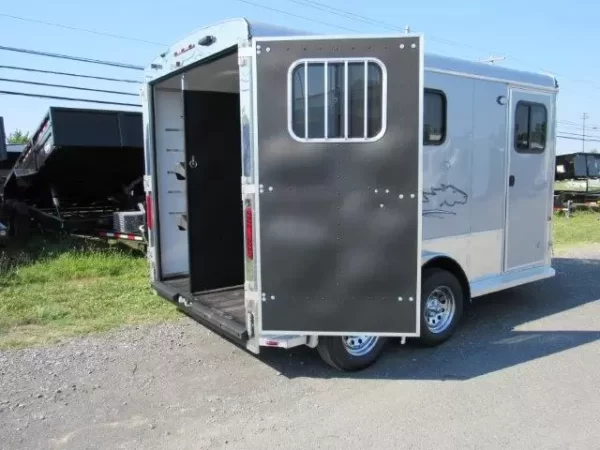 Homesteader Stallion 2 Horse Pull Trailer – Slant Load - Image 3
