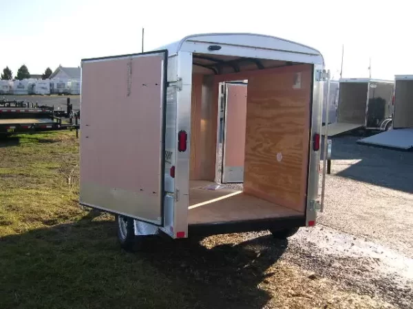 Homesteader 5 x 8 Enclosed Trailer Single Rear and Side Door - Image 4