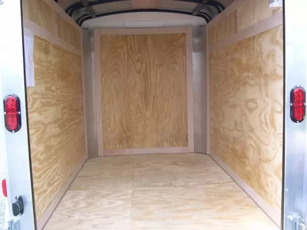Homesteader 5 x 8 Enclosed Cargo Trailer Single Rear Door - Image 6