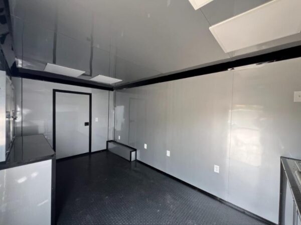 Tatinium Screened in Porch Trailer 8.5x24TA - Image 11