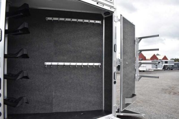 2021 Lakota BigHorn 5 Horse Trailer With Bunkbeds - Image 36