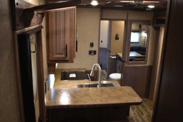 2021 Lakota BigHorn 5 Horse Trailer With Bunkbeds - Image 12