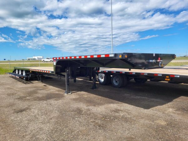 2025 Behnke Fifth Wheel High Clearance Sprayer Trailer