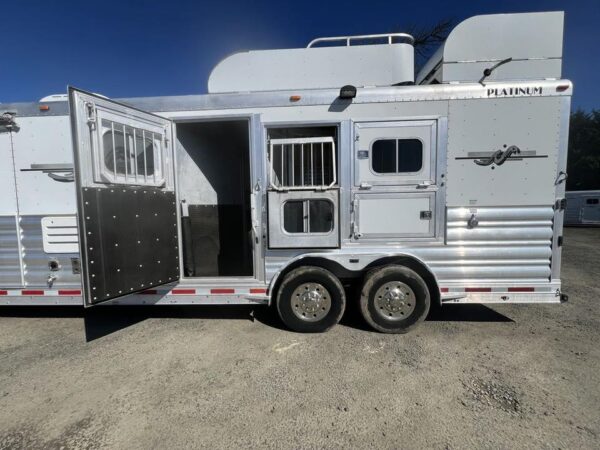 2009 Platinum Coach 3 H 16’ LQ with Outlaw Conversion - Image 7