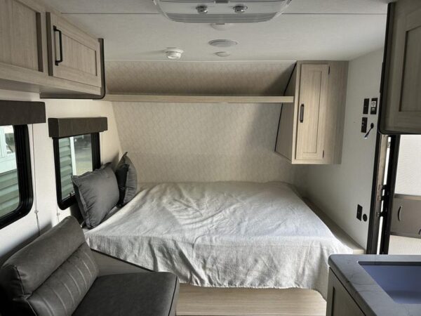2025 Palomino Puma Camping Edition 16BHCE - Image 11