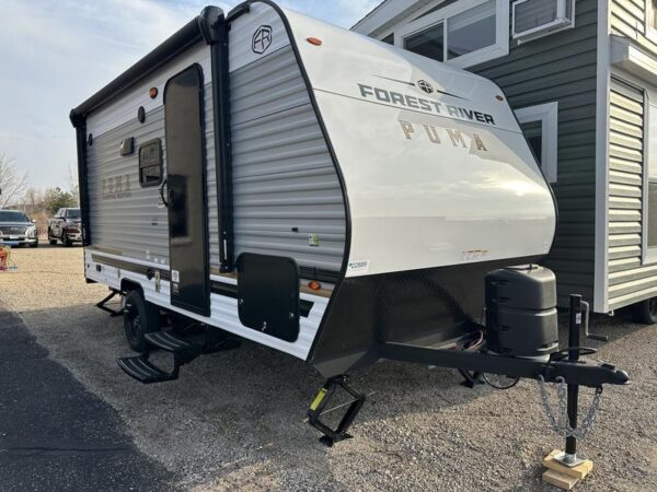 2025 Palomino Puma Camping Edition 16BHCE