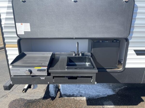 2025 Palomino Puma Camping Edition 304BHCE - Image 4