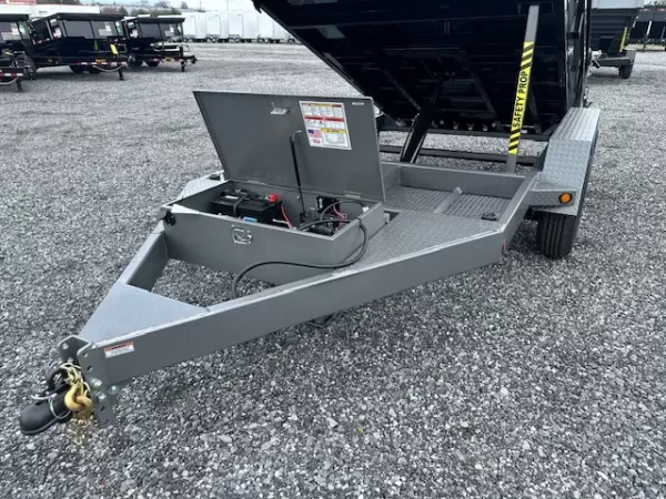 BWise 6 x 10 Low Profile Dump Trailer Hydraulic Jack - Image 5
