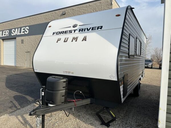 2025 Palomino Puma Camping Edition 16BHCE - Image 2