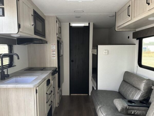 2025 Palomino Puma Camping Edition 16BHCE - Image 5