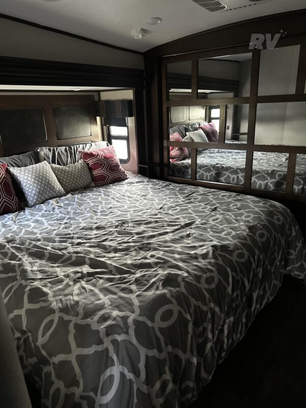 2019 JAYCO NORTH POINT 377RLBH - Image 21