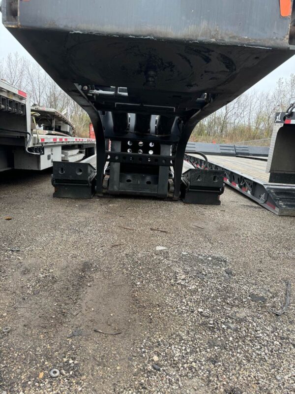 2022 Fontaine 53ft Lowboy Trailer 60 Ton - Image 4