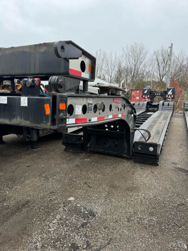 2022 Fontaine 53ft Lowboy Trailer 60 Ton - Image 2