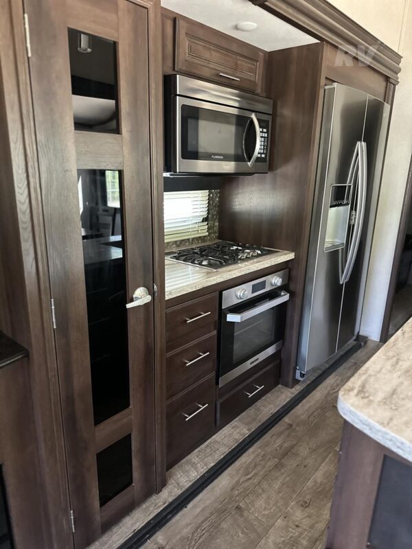 2019 JAYCO NORTH POINT 377RLBH - Image 11