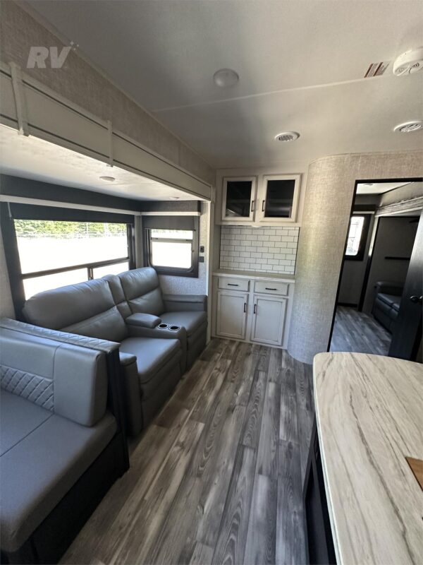 2022 JAYCO EAGLE HT 312BHOK - Image 5